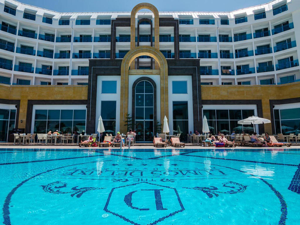 the_lumos_deluxe_resort_hotel___spa_50264